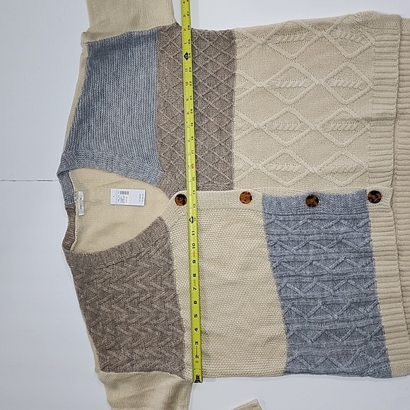 Maurices   Patchwork Cable Knit Cardigan/Size L - Picture 6 of 12
